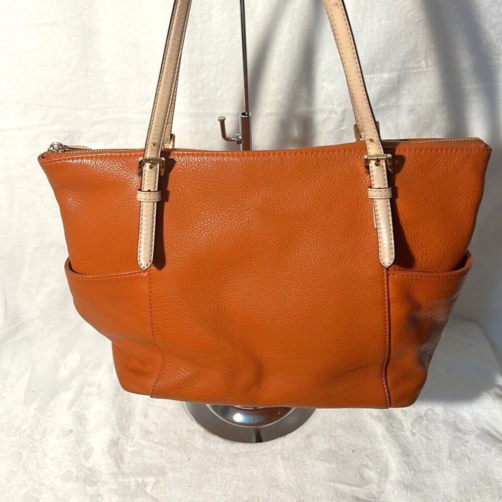 Michael Kors Top Zip Jet Set Tote - Picture 2 of 8